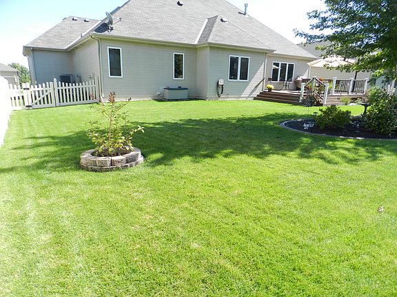 4th image of 12104 S 49th St
