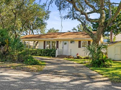 402 20th Ave. S, North Myrtle Beach, SC, 29582