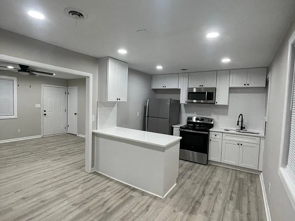 3236 Kevin Dr