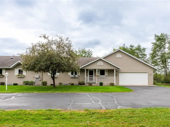 1101 Weather Ridge Road #14, Chippewa Falls, WI 54729