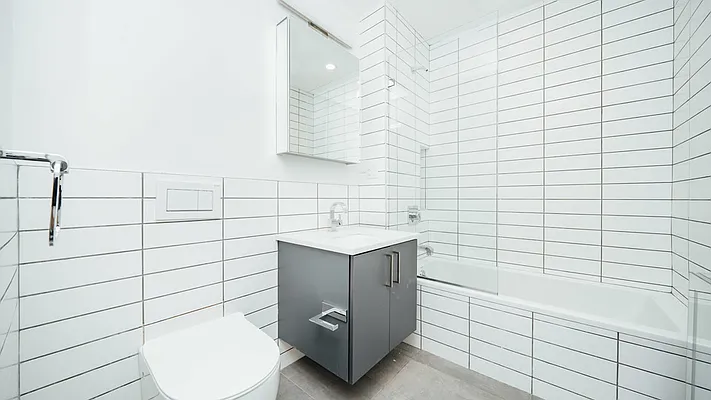 Rented by Nooklyn NYC LLC | media 25