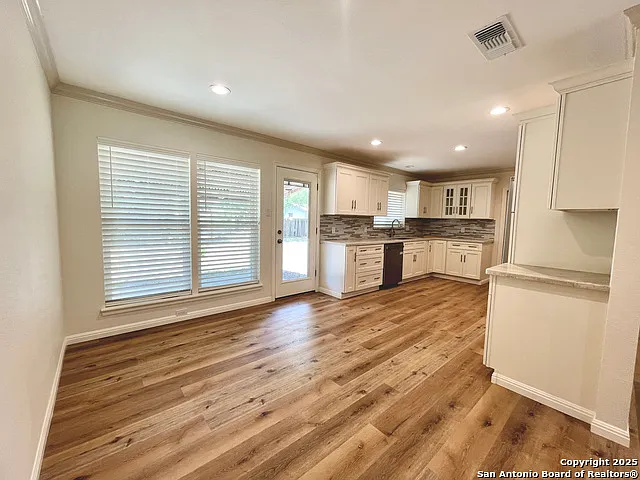 2612 Worldland Dr — Photo 4