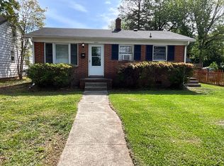 1037 S Josephine Boyd St, Greensboro, NC 27403