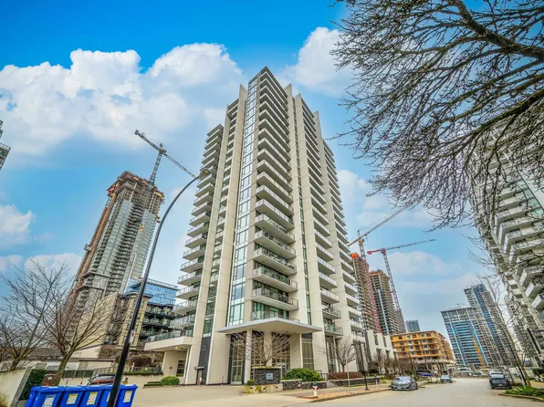 4465 Juneau St #601, Burnaby, BC V5C 0L8