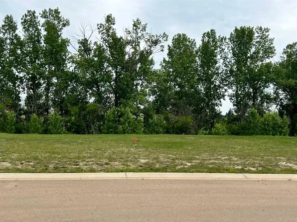 5212 46th St, Killam, AB T0B 2L0