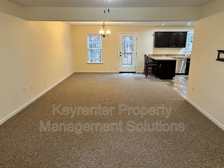 107 Oakstone Run — Photo 10