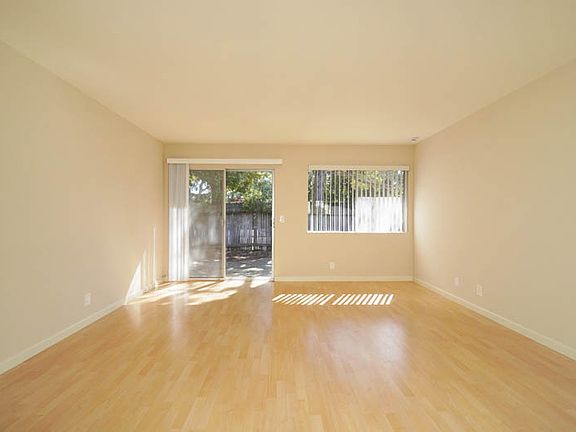 2nd image of 584 Lassen St APT 3