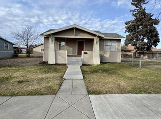 560 E 6 N, Mountain Home, ID 83647