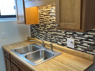 17 South St FLOOR 2, Utica, NY 13501