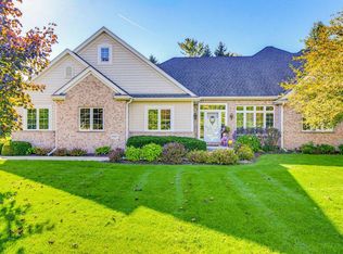 River Birch Place, Mequon, WI 53092