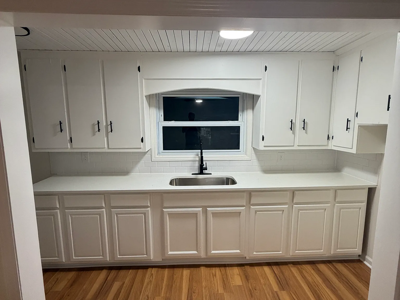2 bed, 1080 sqft, $1,500 — Photo 2