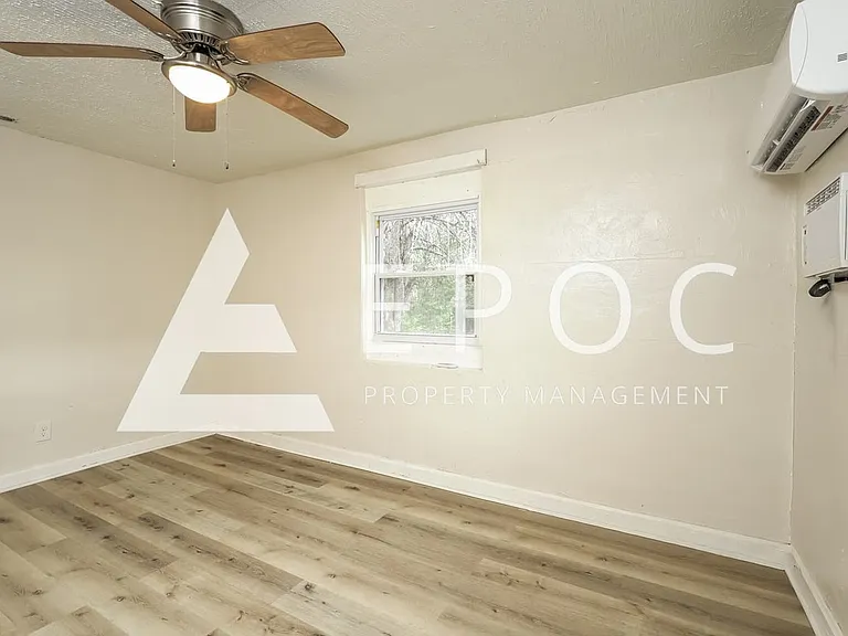 1021 Richland St #B — Photo 11