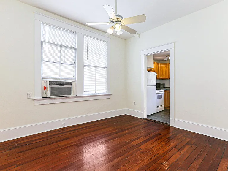 3613 Magazine St #C — Photo 8