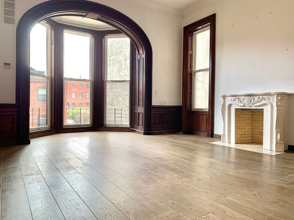 1st image of 447 Clinton Ave #1R
