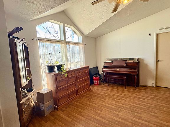 3rd image of 446-455 Honey Lake Dr