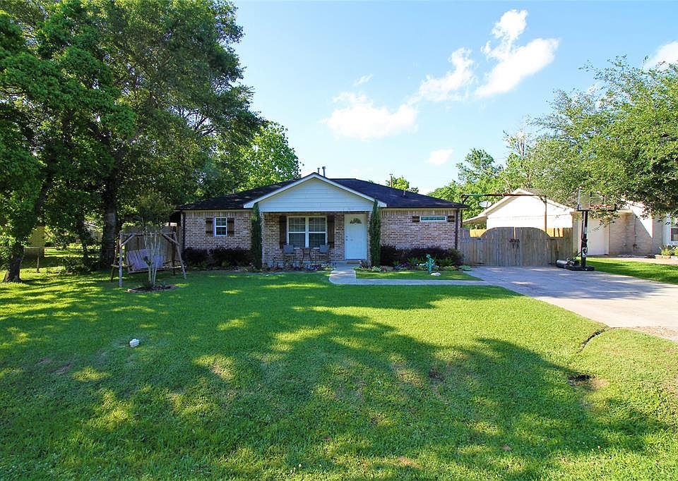 1st image of 3407 Trelawney Dr