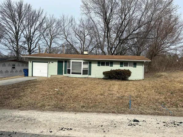 1131 Lakeview Ave, Saint Louis, MO 63138