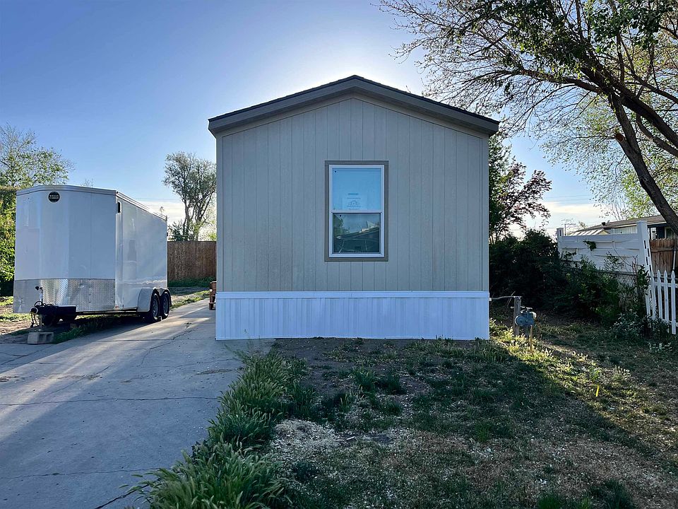 1st image of 545 Sunrise Dr