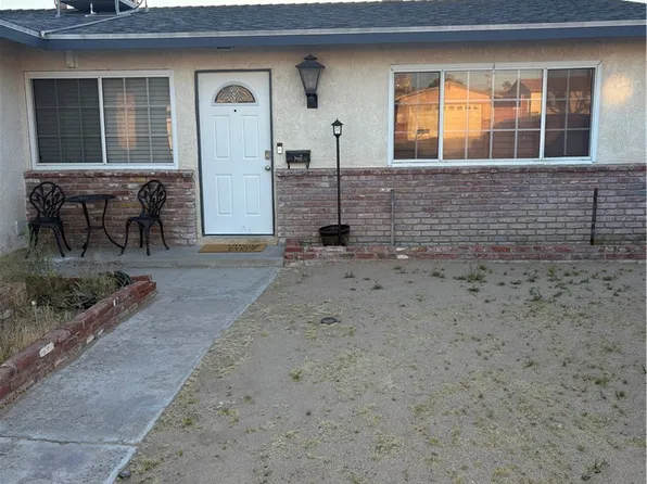 409 Fenmore Dr, Barstow, CA 92311