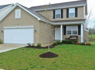 1214 Woodgrove Park Dr, O'Fallon, MO 63366