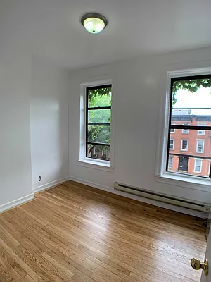 Rented by Cargon Realty | media 13