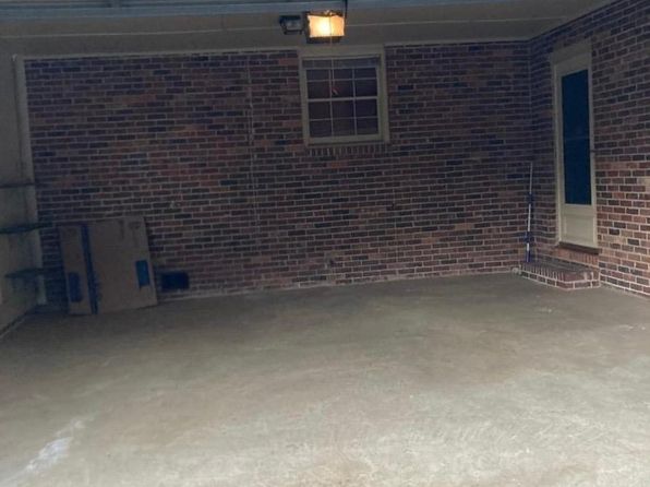 6434 Bevin Dr, Macon, GA 31216