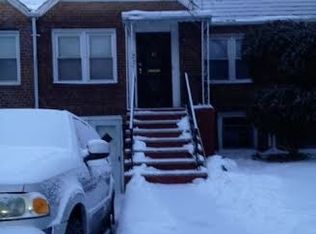 11542 217th St, Cambria Heights, NY 11411