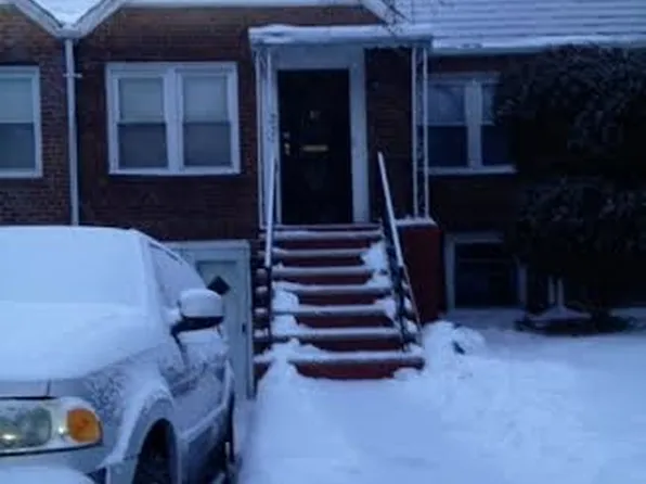 11542 217th St, Cambria Heights, NY 11411