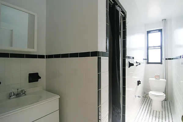 Rented by Horowitz Real Estate | media 29