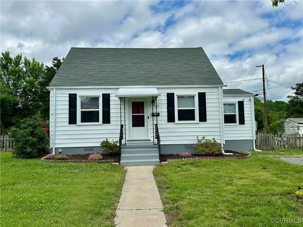 2404 Parrish St, Sandston, VA 23231