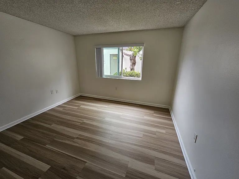 848 Amigos Way #C — Photo 20