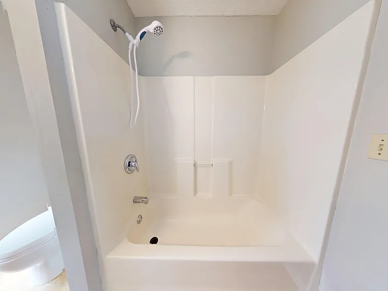 2053 W 95th St — Photo 56