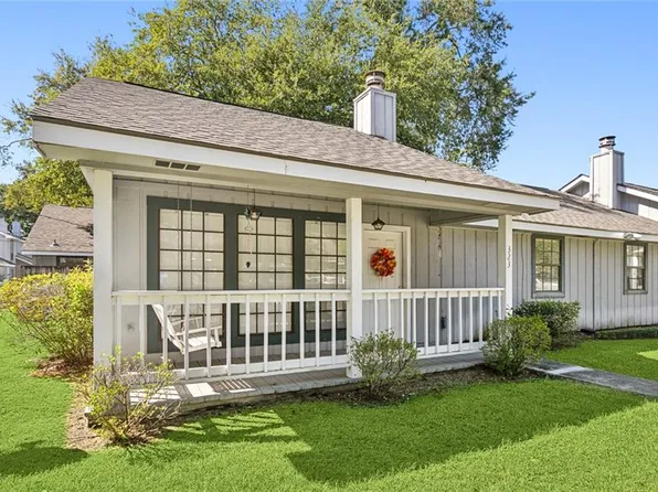 323 Cedarwood Dr #323, Mandeville, LA 70471