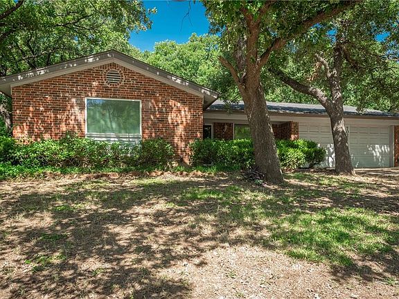 2nd image of 7021 Lowery Ln