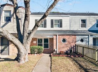634 Red Horse Ln, Virginia Beach, VA 23462