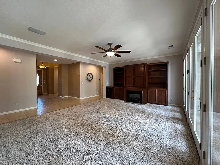 2456 E Marquise Ct — Photo 4