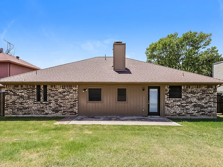7712 Partridge Dr — Photo 15