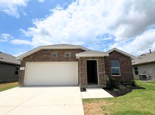 725 Wildrye Ln, Denton, TX 76259