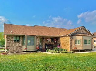 23142 Woodruff Rd, Flat Rock, MI 48134