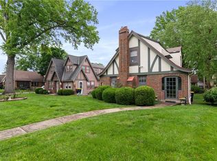 7405 Walnut St, Kansas City, MO 64114