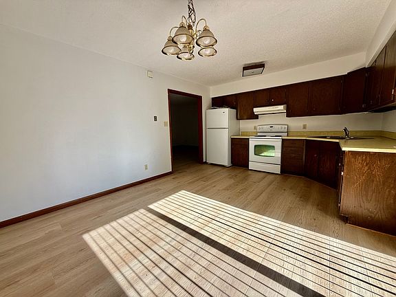 3rd image of 814 Cedar River Dr NW #C