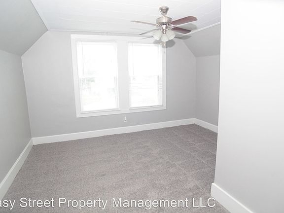 3rd image of 605 41st St #2