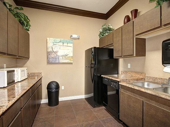 5th image of 8434 Walerga Rd APT 1031