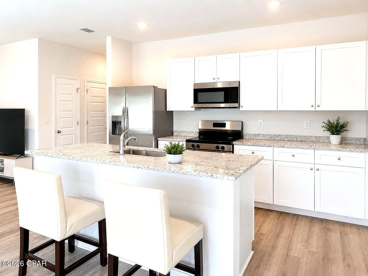3 bed, 1293 sqft, $1,950 — Photo 4