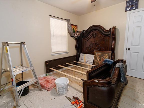 5th image of 1701 E 28th St