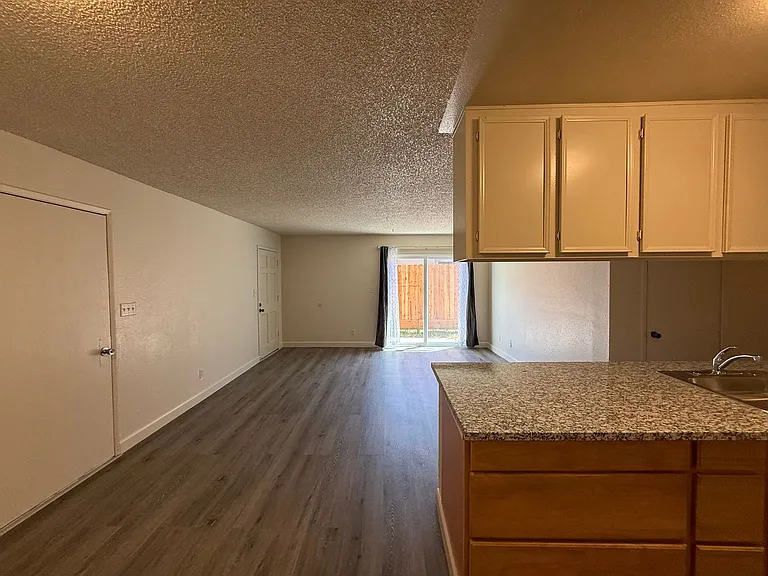 1713 Randazzo Ave — Photo 11