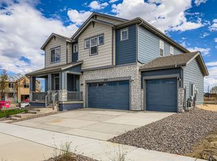 46515 Sunrise Ct, Bennett, CO 80102