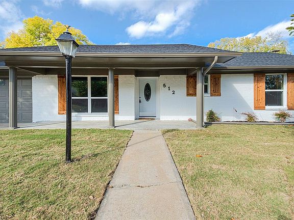 3rd image of 512 Harrelson Dr