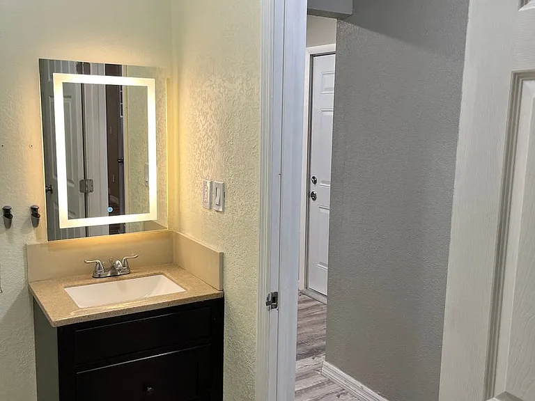701 Tropic St — Photo 3