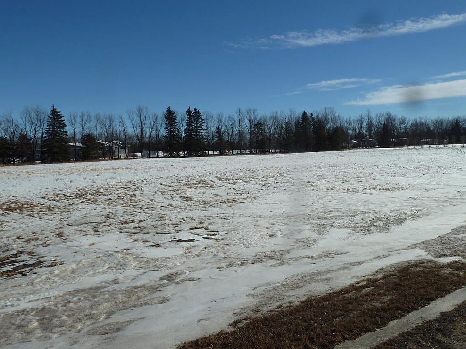 2nd image of 3163 Lakeview Dr
